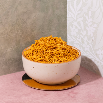 Garlic Sev